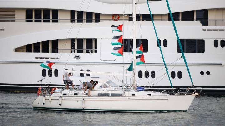 Siete embarcaciones de la flotilla hacen parada técnica en Baleares por problemas mecánicos