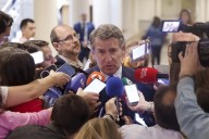 Feijóo anuncia un conflicto de atribuciones en el Tribunal Constitucional contra el Congreso por bloquear 31 leyes del Senado