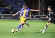 Kevin Bautista, jugador del Real Avilés: «Más allá del árbitro, el partido de Salamanca lo perdimos nosotros con errores de bulto»