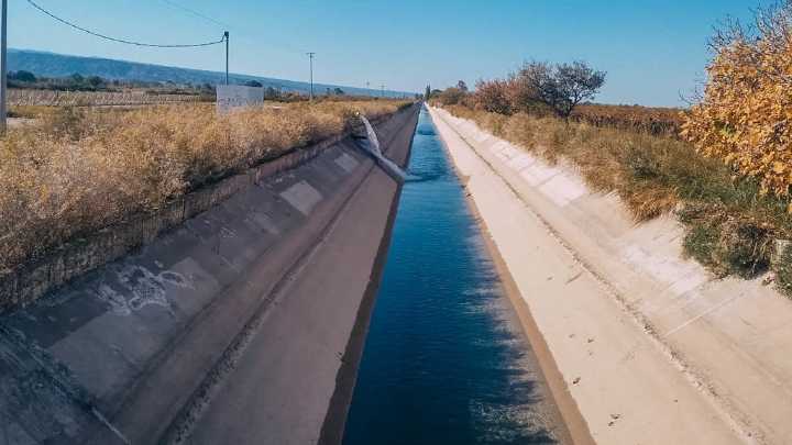 Jáchal: reactivan obra clave del Canal del Norte para 1.800 productores