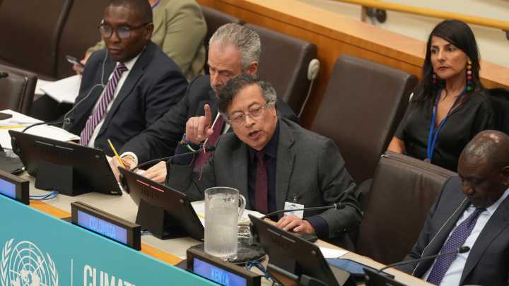 Presidente Gustavo Petro responsabiliza a EE.UU. y a Europa por 'genocidio en Gaza' y plantea intervención de China