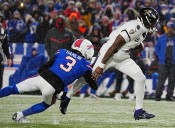 Deadspin | Ravens roll into Buffalo, where made-over defenses draw MVPs Week 1