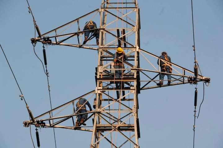 CFE restablece energía eléctrica casi en su totalidad en Yucatán, Campeche y QR
