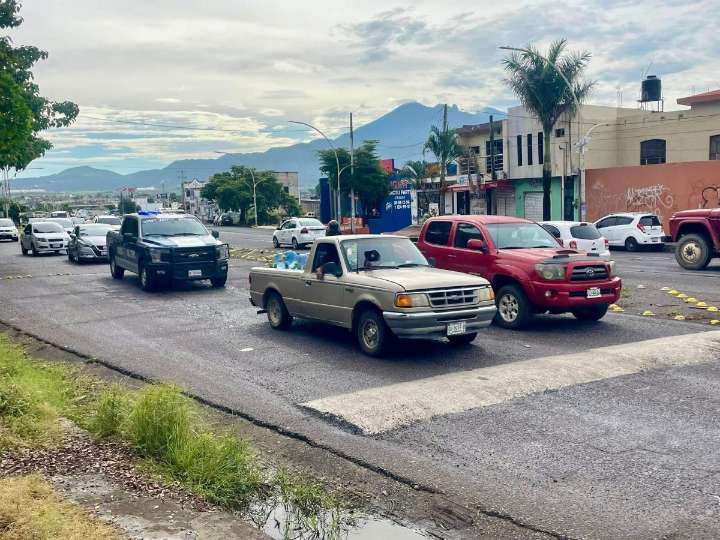 Ordena Geraldine Ponce retirar tope en la avenida Aguamilpa, en La Cantera