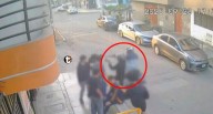 ¡No respetan ni a los niños! Raqueteros encañonan a cinco escolares en Los Olivos: “Los mato a todos” [VIDEO] Dos delincuentes en moto interceptaron a un grupo de adolescentes en la urbanización Los N