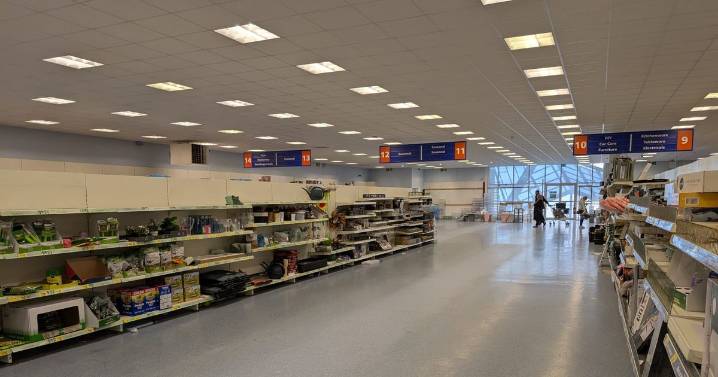 B&M shutting Stoke-on-Trent superstore this weekend