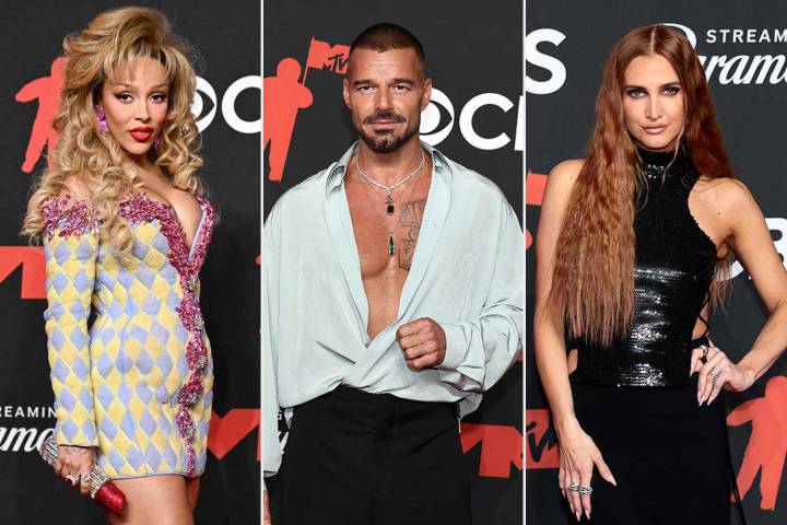 MTV VMAS 2025: See the Best Dressed Stars on the Red Carpet