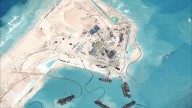 La isla que construyó China en una de las regiones más disputadas: busca reclamar recursos estratégicos