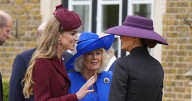 Body Language Expert Dissects Melania Trump And Kate Middleton’s Awkward State Visit Moment