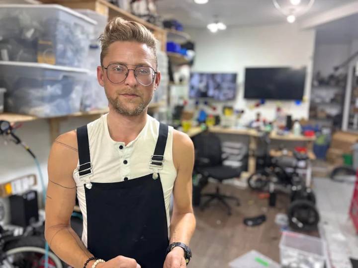 Police did right thing releasing man seen trying to assemble rifle outside Toronto store, expert says