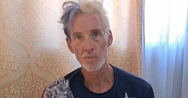 El hombre que intentó matar a Trump trata de apuñalarse con un bolígrafo tras leerle su sentencia
