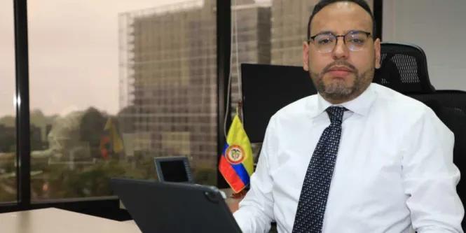 Gobierno Nacional aceptó la renuncia de Julián Molina como Ministro de las TIC 