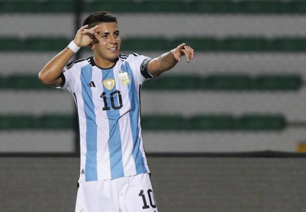 La Selección juega su último partido en Eliminatorias y Thiago Almada vestirá la camiseta número 10