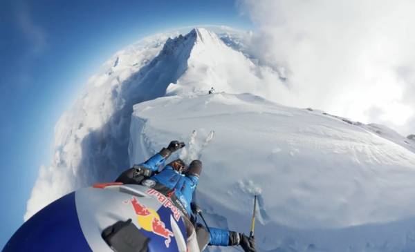 Un alpinista polaco escaló el Monte Everest y lo bajó esquiando y sin oxigeno suplementario