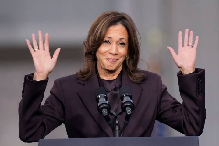 LAPD Metropolitan Division officers to provide security for Kamala Harris