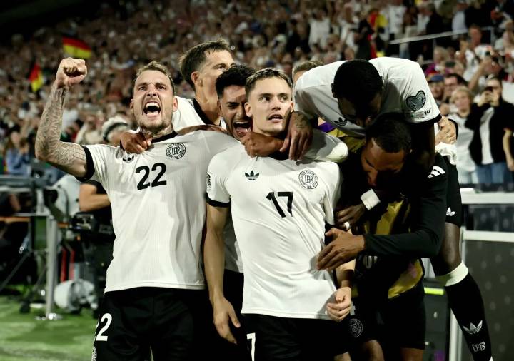 Alemania venció 3-1 a Irlanda del Norte y mantiene vivo el sueño de clasificar al Mundial