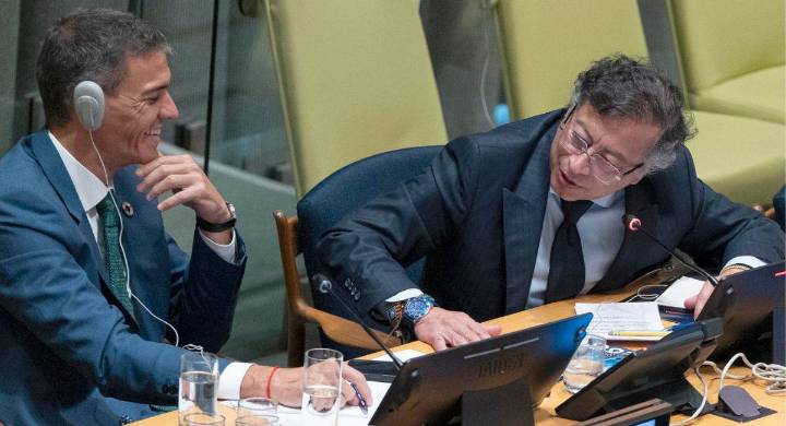Gustavo Petro asegura que siempre lo están vigilando luego de descubrimiento de falsa oficial infiltrada