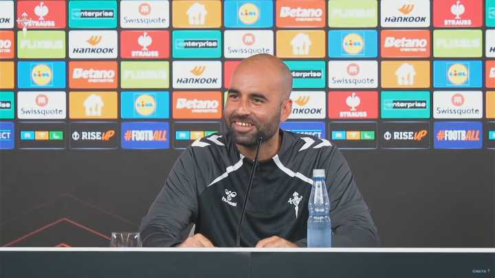 Claudio lémbrase da familia e da canteira un día antes dun partido "para gozar"
