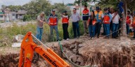 Supervisan avances de la reparación del socavón de Reyes Heroles