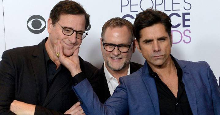'Full House' Legend John Stamos Supports Cancer