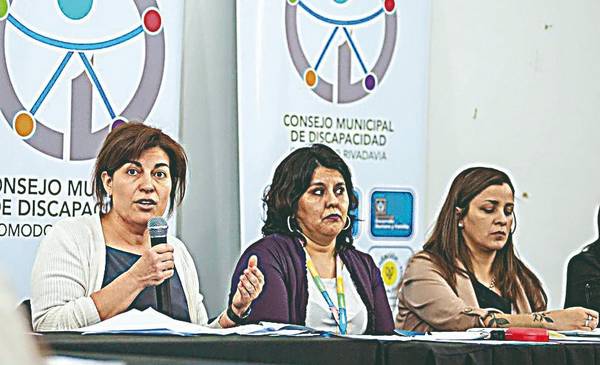 Ana Clara Romero cuestionó el «discurso vacío» de Luque y que «en lugar de acercar propuestas se puso a la defensiva»
