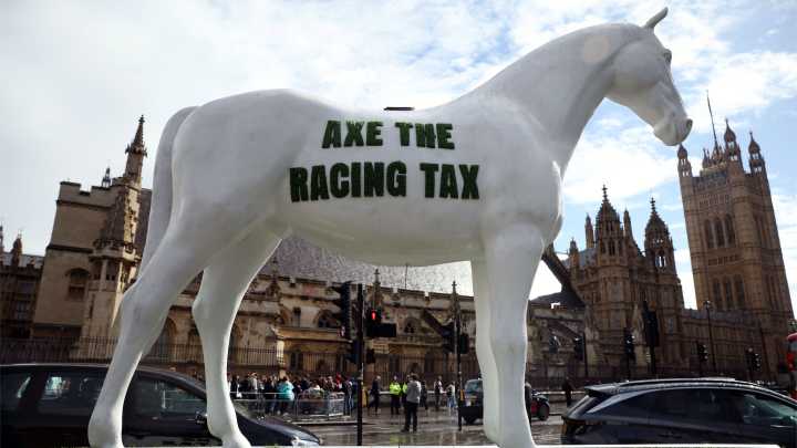 The Week Unwrapped: Why is horse-racing going on strike?