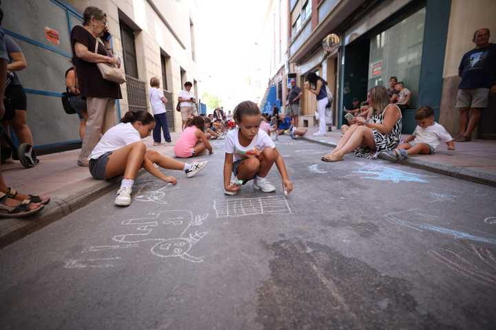 Burriana se llena de color y creatividad en su jornada infantil de las fiestas de la Misericordia
