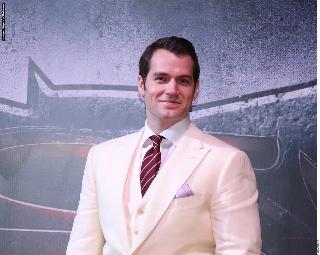Se lesiona Henry Cavill  en set de ‘Highlander’