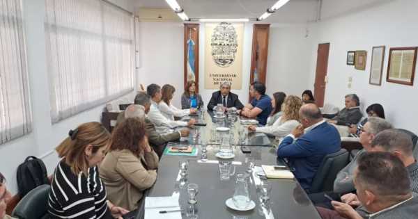Provincia y la UNSa refuerzan lazos para el desarrollo académico en Salta
