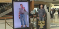 Hologram of country music star greets travelers at Louisville airport