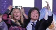 Javier Milei acusa a periodistas de “espionaje ilegal” tras difusión de audios de su hermana Karina Milei en Argentina | Andis | Buenos Aires | Patricia Bullrich | Guillermo Francos | Carlos Stornelli