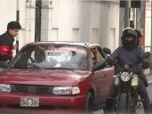 Colectiveros siguen tomando la avenida Arequipa pese a operativos de la ATU