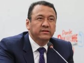 Ministro Ángel Manero aclara polémica por priorizar agua para minería: “Fueron sacadas de contexto”