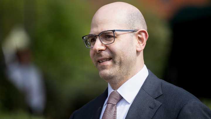 Senate confirms Stephen Miran to Fed board ahead of crucial rate cut meeting