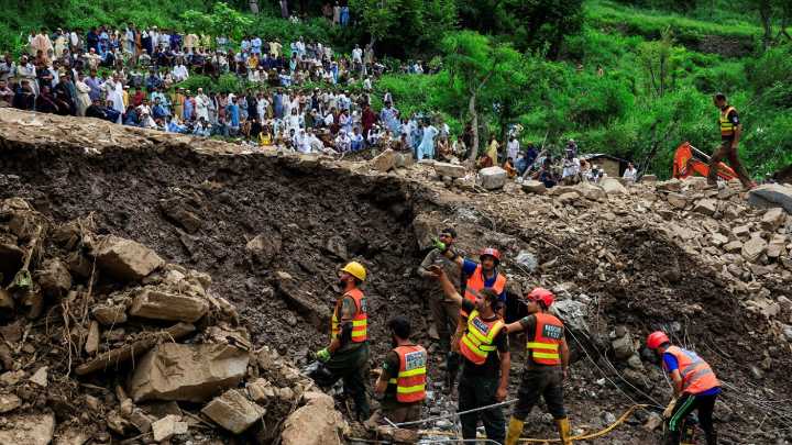 Aumentan los fallecidos y damnificados por lluvias monzónicas en India y Pakistán