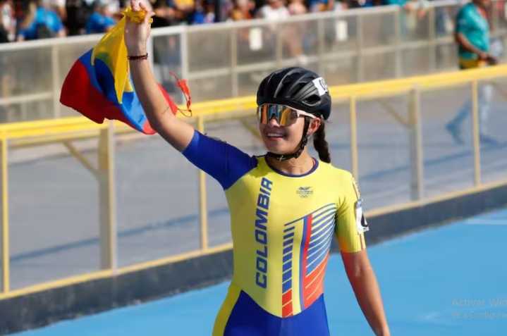 “Gabriela Rueda: pasión colombiana que escribe su nombre en el escenario mundial del patinaje”