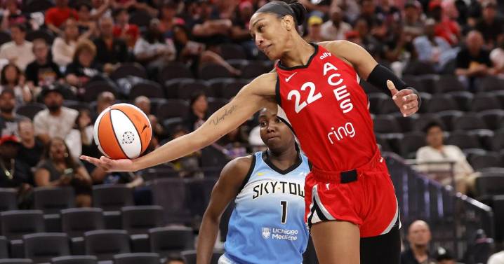 A'ja Wilson has 31 and 11 rebounds, Aces beat Sky 80-66 for 14th consecutive win