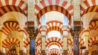 Detenido en Palencia un hombre que realizó 20 llamadas telefónicas amenazando con colocar una bomba en la Mezquita