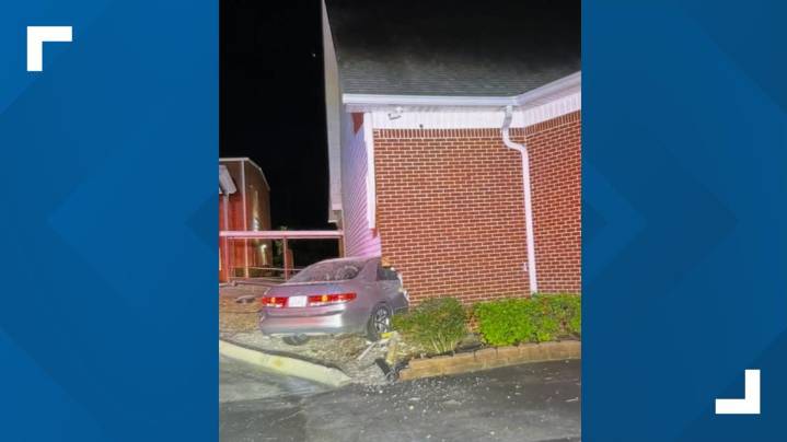 Photo | Car crashes into church in Gordon County; deputies searching for driver