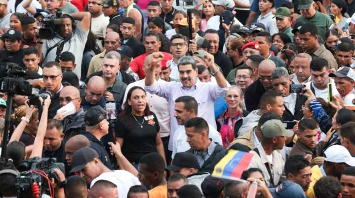 Venezuela se levanta con un modelo propio ante la "decadente cultura de occidente", afirma Maduro