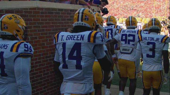 LSU, South Carolina set for Saturday night showdown on Oct. 11