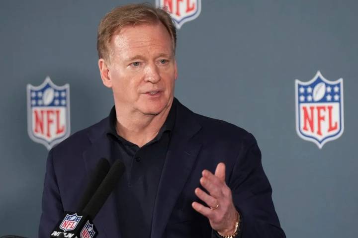 NFL contemplating renegotiating media rights deal 'as early as next year' to capitalize on 'changing landscape'