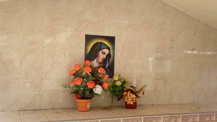 Indigente Convierte Tumba en su Casa Dentro de un Panteón en Tamaulipas