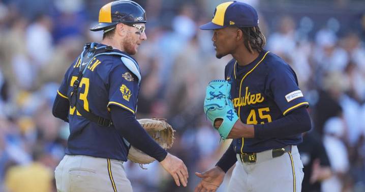 Chourio, Mears help the Brewers beat the Padres 3