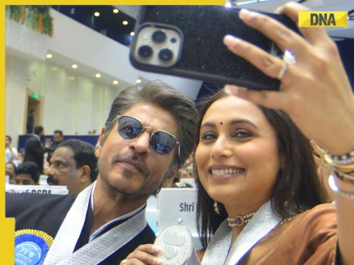 Shah Rukh holds Rani Mukerji's pallu, fixes her hair at 71st National Awards