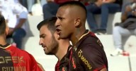 ¡En menos de 10 minutos! Gol de Vidales para el 1-0 de Melgar a Universitario en Arequipa