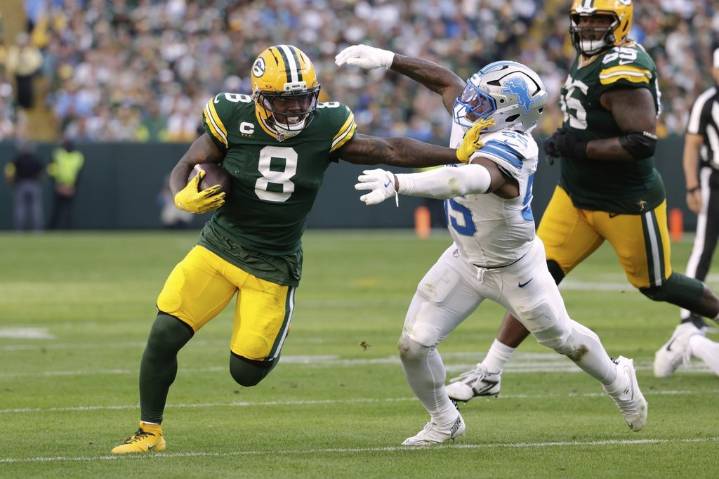Josh Jacobs looks to extend rushing TD streak when heavily favored Packers visit winless Browns