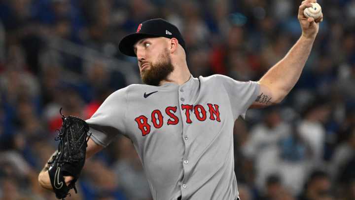 Red Sox at Yankees odds, picks and predictions