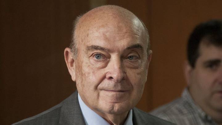 Cavallo criticó el plan económico del gobierno