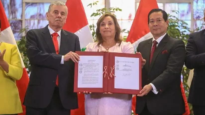 El Gobierno calificó como "inaceptable" que la Corte IDH se oponga a la aplicación de la ley de amnistía